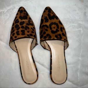 cheeta slip on sandals